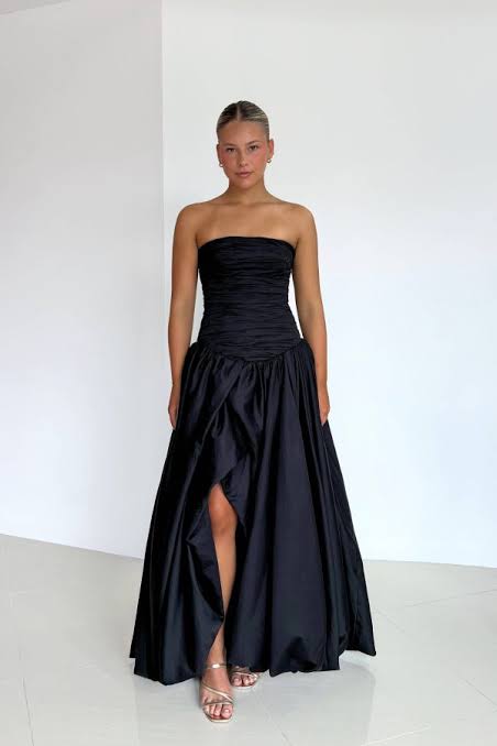 Violette Gown- Aje