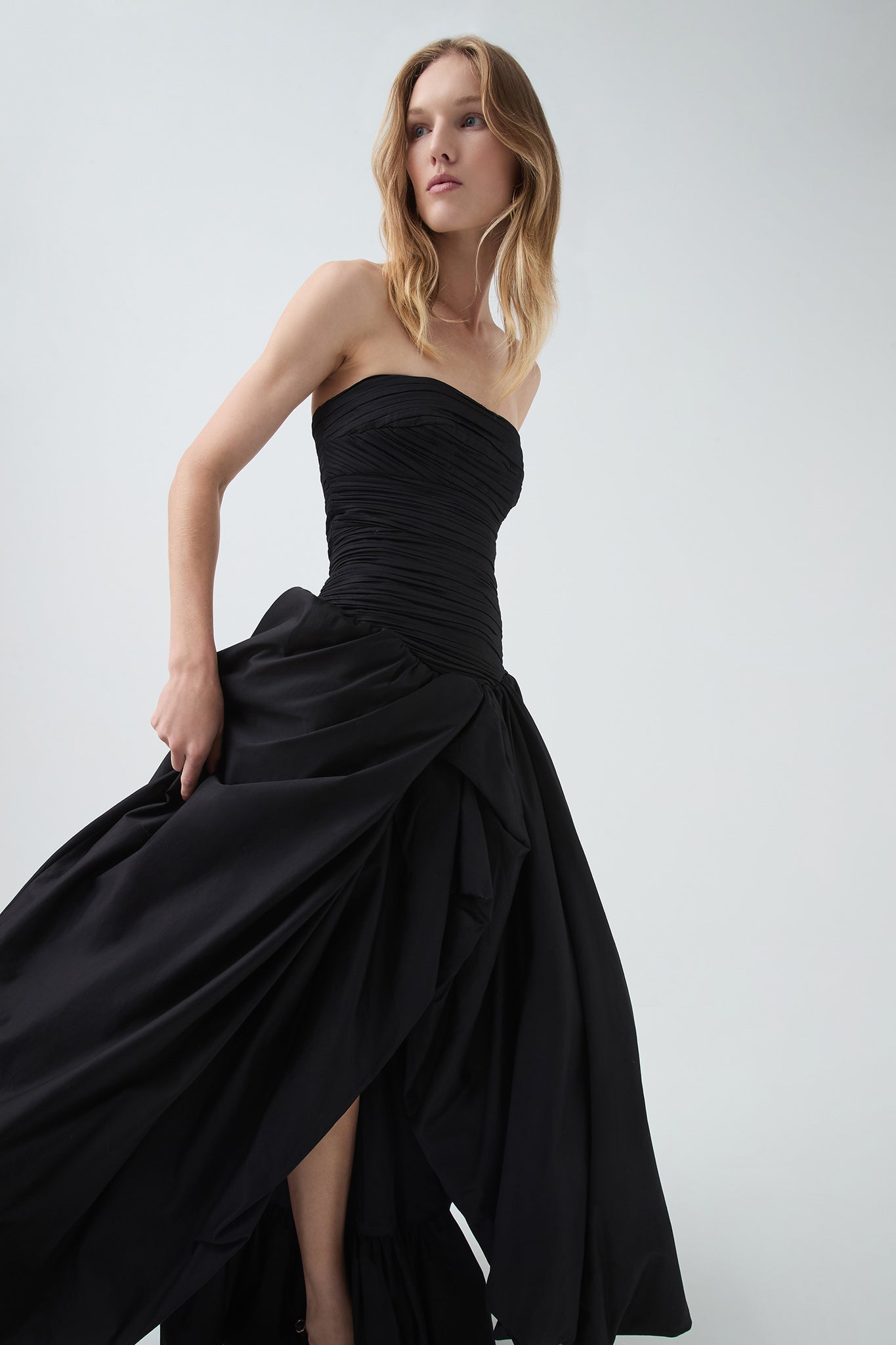 Violette Gown- Aje